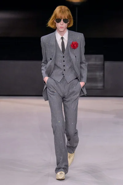 Look 1